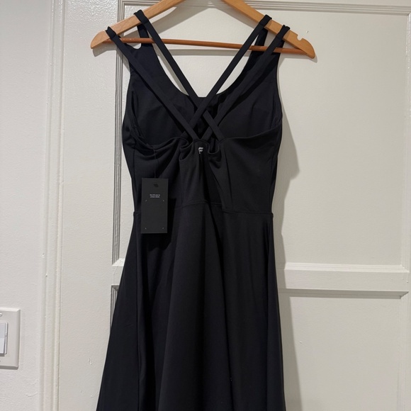 Fabletics Boost Performance Dress Classic Mini Black Size L - Picture 5 of 6